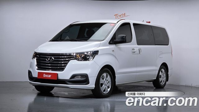 Hyundai Starex 2018