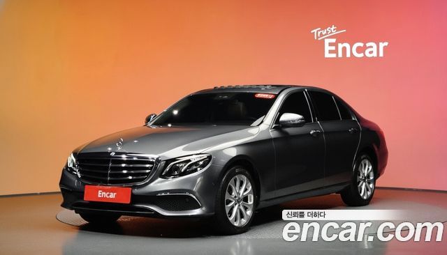 Mercedes-Benz E-Class 2020
