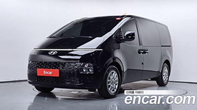 Hyundai Staria 2025