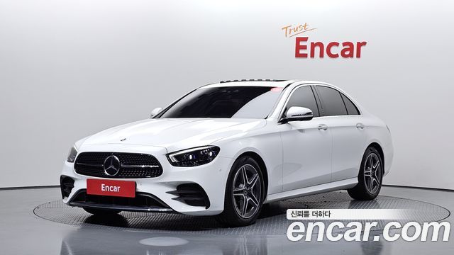 Mercedes-Benz E-Class 2022