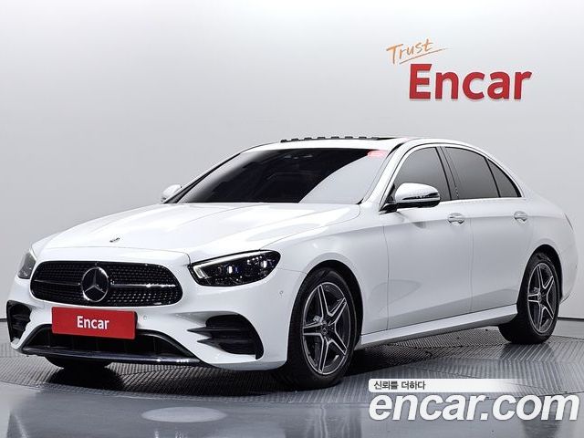 Mercedes-Benz E-Class 2022