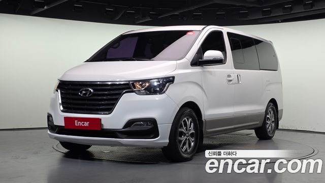 Hyundai Starex 2018