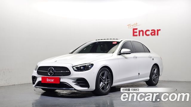 Mercedes-Benz E-Class 2022
