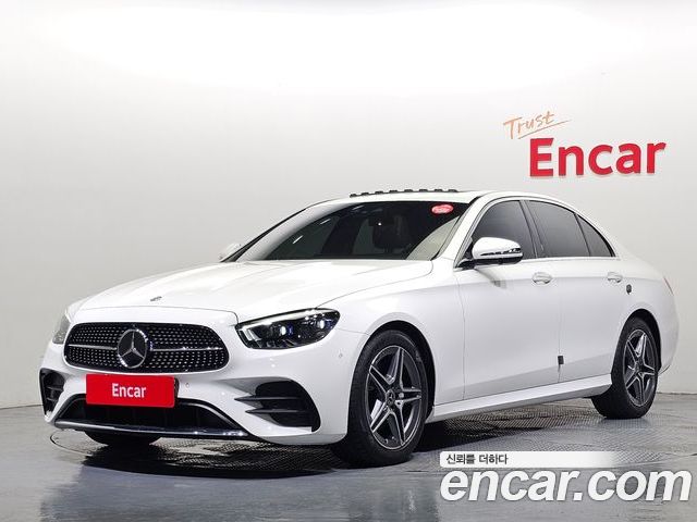 Mercedes-Benz E-Class 2022