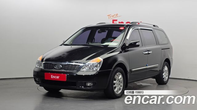 Kia Canival 2011