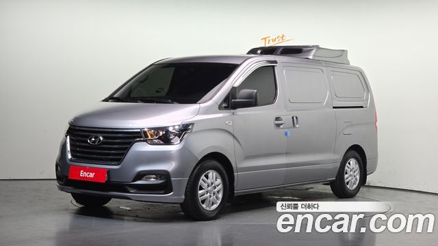Hyundai Starex 2021