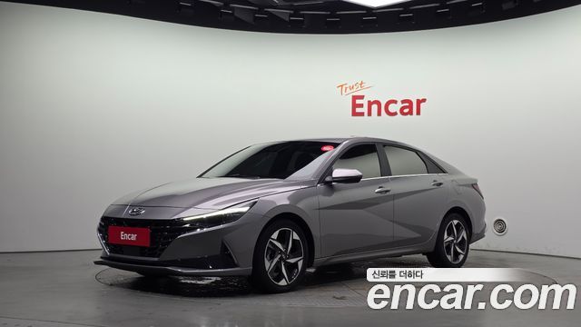 Hyundai AVANTE 2022