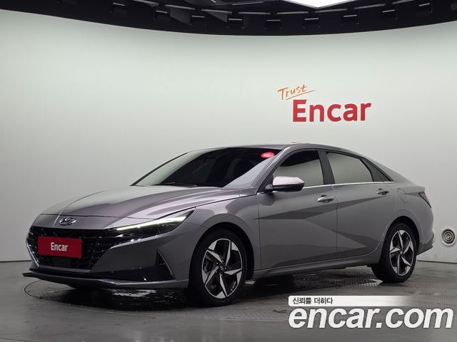 Hyundai AVANTE 2022