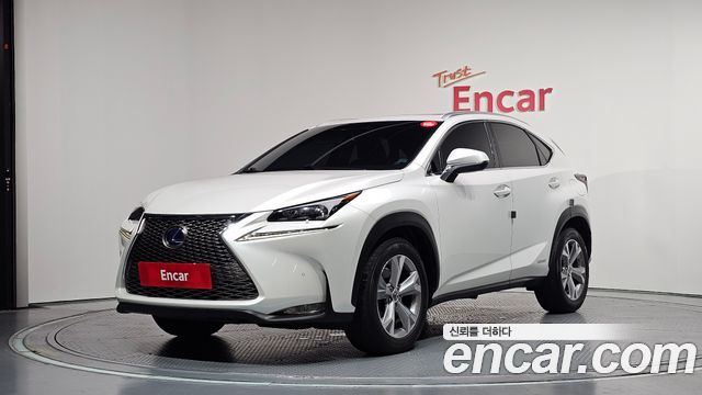 Lexus NX 2017