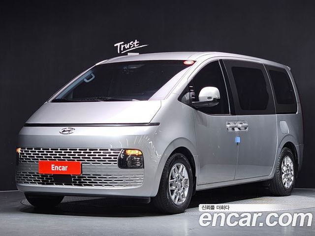 Hyundai Staria 2021
