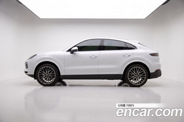 Porsche Cayenne 2021