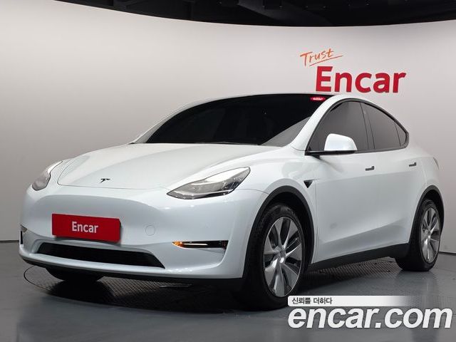 Tesla Model Y 2022