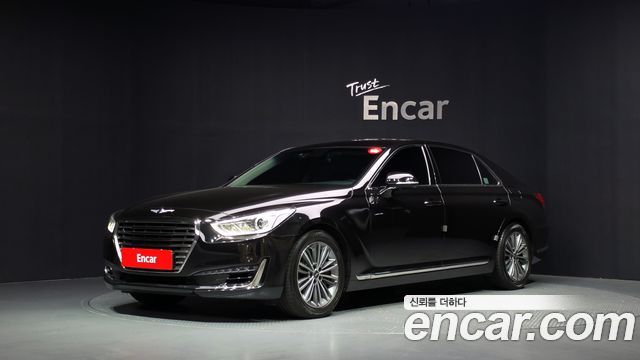 Genesis EQ900 2017