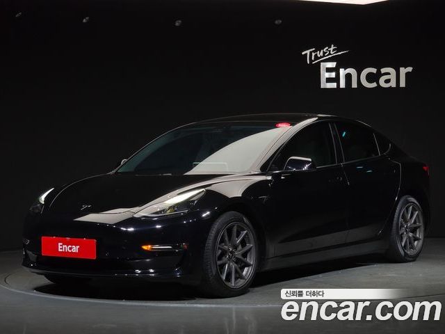 Tesla Model 3 2021