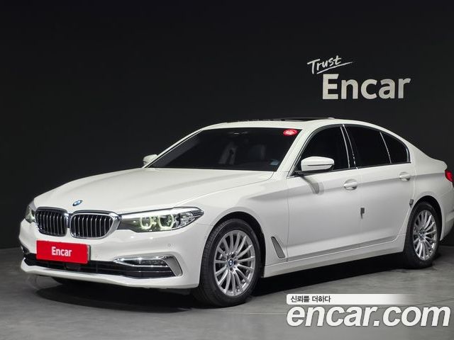 BMW 5-Series 2019
