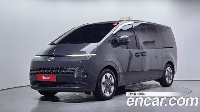 Hyundai Staria 2025