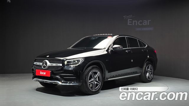 Mercedes-Benz GLC-Class 2021