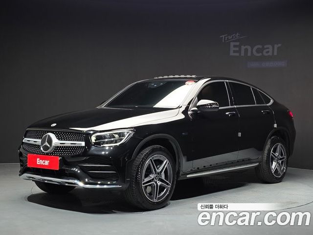 Mercedes-Benz GLC-Class 2021