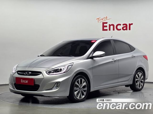 Hyundai Accent 2015