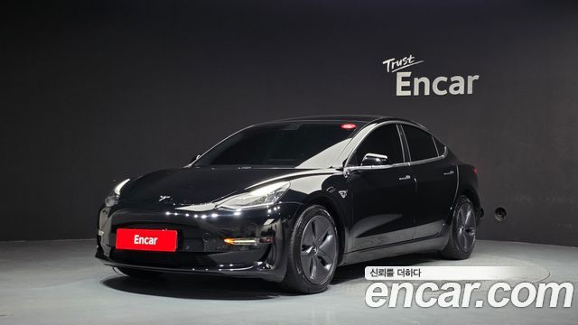 Tesla Model 3 2020