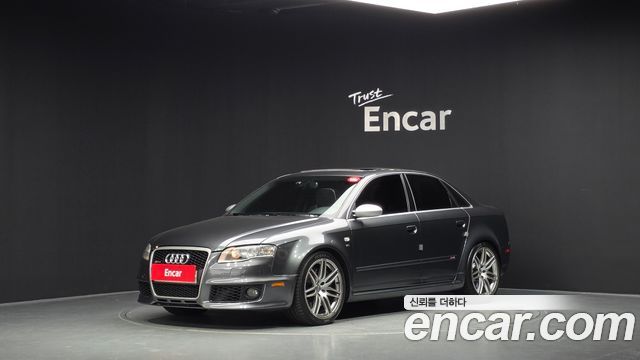 Audi RS4 2007