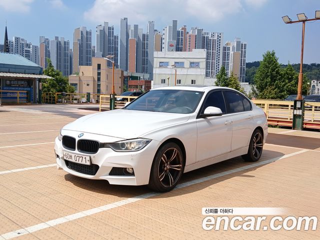 BMW 3-Series 2013