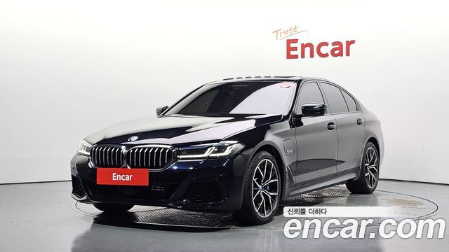 BMW 5-Series 2023