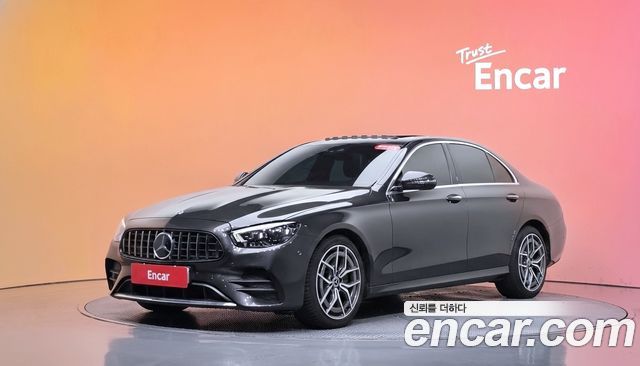 Mercedes-Benz E-Class 2021