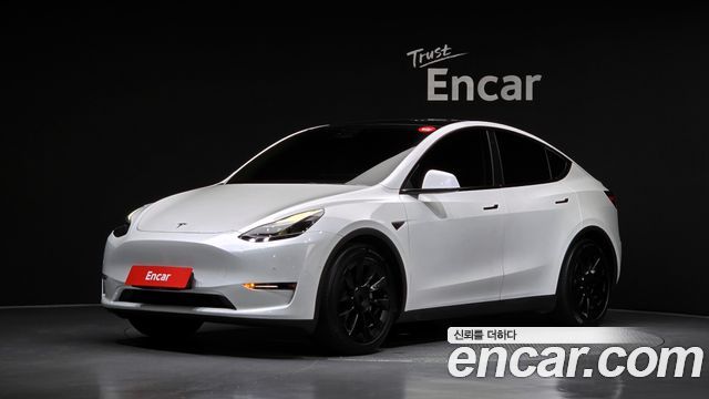 Tesla Model Y 2021