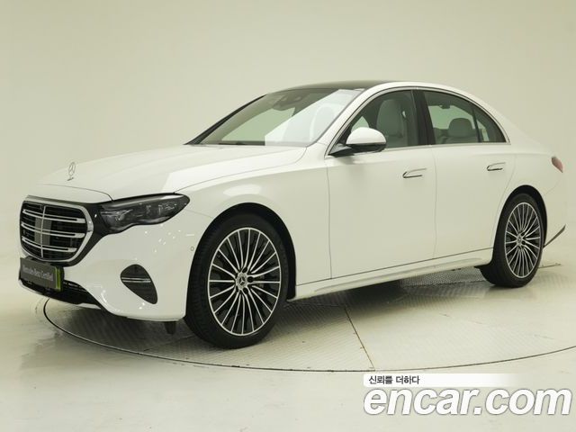 Mercedes-Benz E-Class 2025