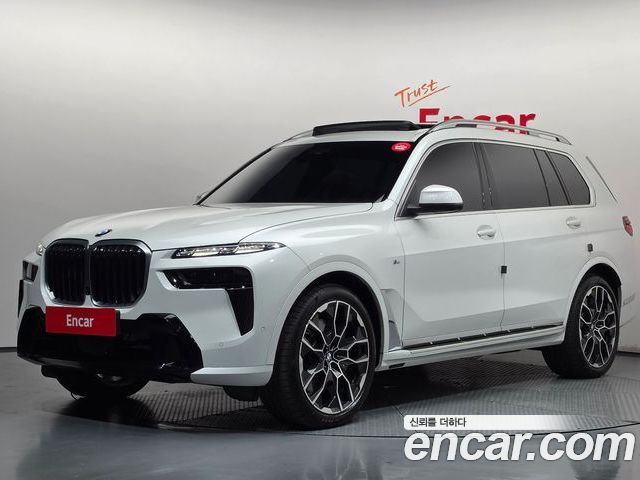 BMW X7 2025