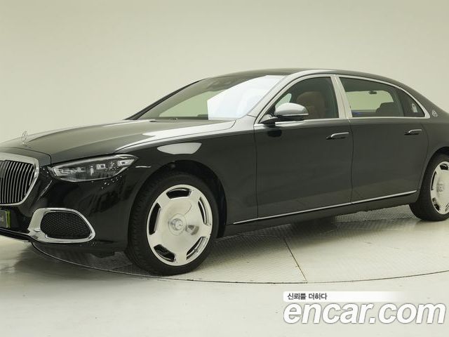 Mercedes-Benz S-Class 2025