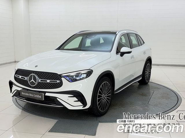 Mercedes-Benz GLC-Class 2025