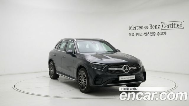 Mercedes-Benz GLC-Class 2025
