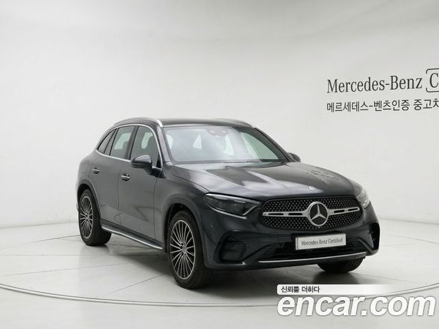 Mercedes-Benz GLC-Class 2025