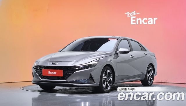 Hyundai AVANTE 2022