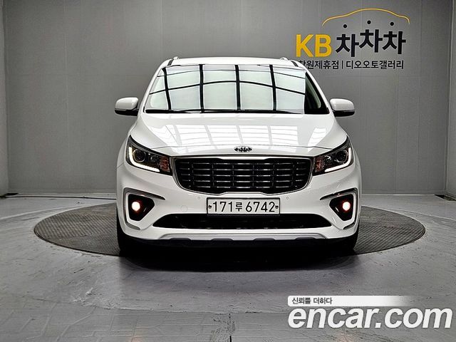 Kia Canival 2018