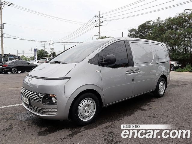 Hyundai Staria 2022