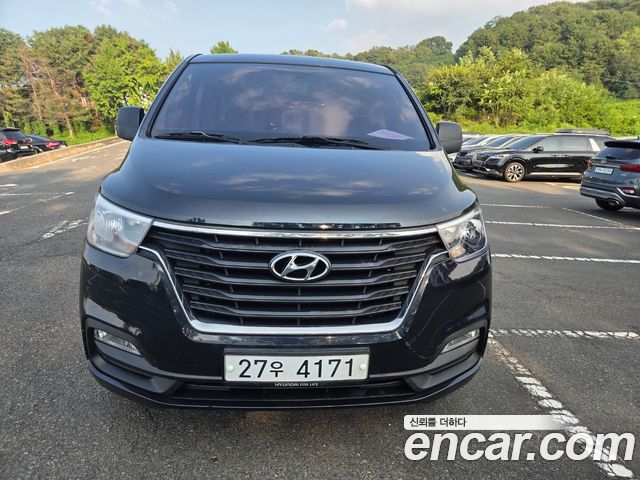 Hyundai Starex 2019