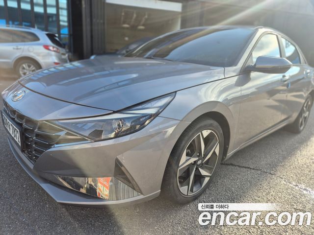 Hyundai AVANTE 2020