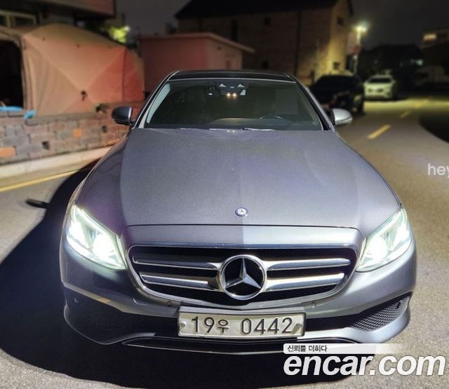 Mercedes-Benz E-Class 2016