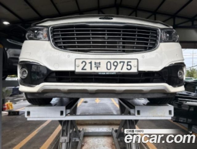 Kia Canival 2015