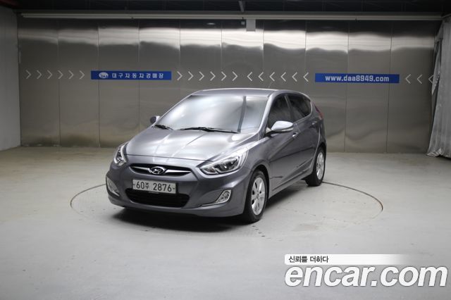 Hyundai Accent 2015