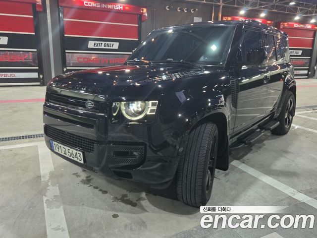 Land Rover Defender 2022
