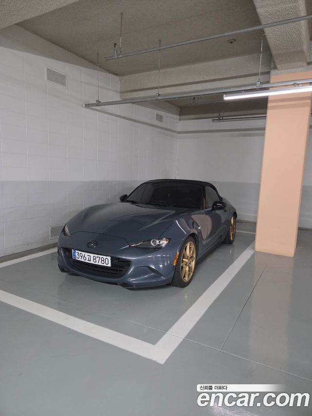 Mazda MX-5 Miata 2020