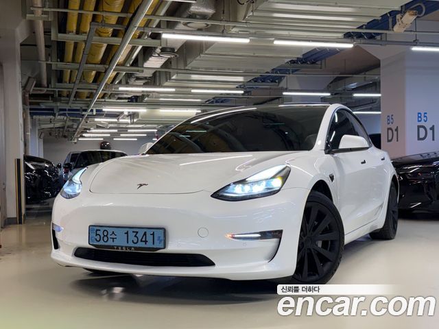 Tesla Model 3 2021