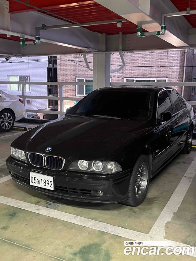 BMW 5-Series 2002